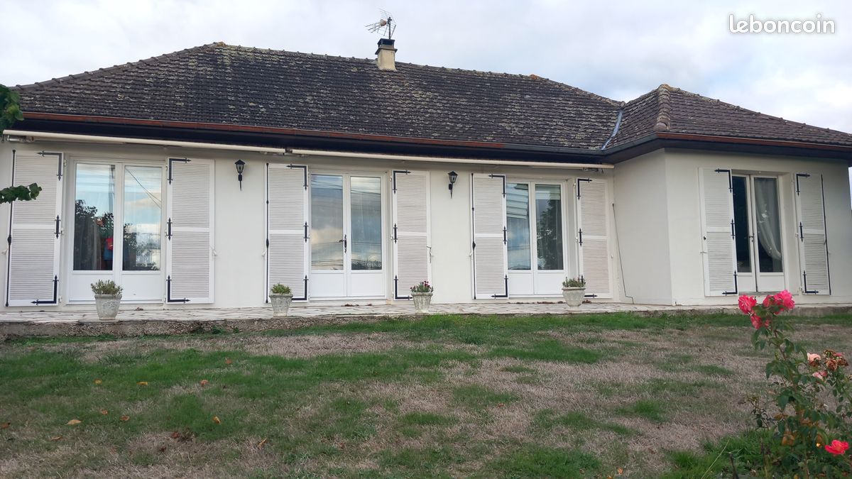 Maison 5 pièces 112 m² · à Nouans-les-Fontaines · 112 m² · 143 000 €
