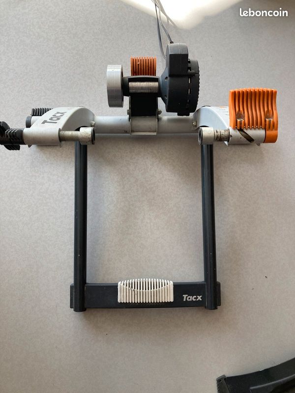 Home Trainer Tacx Cycleforce Basic Cycleforce Swing Tacx Cycle