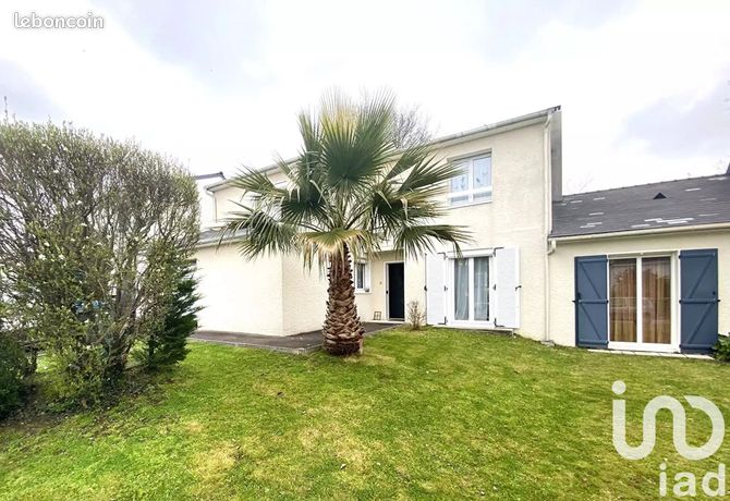 Maison 6 pièces 138 m²