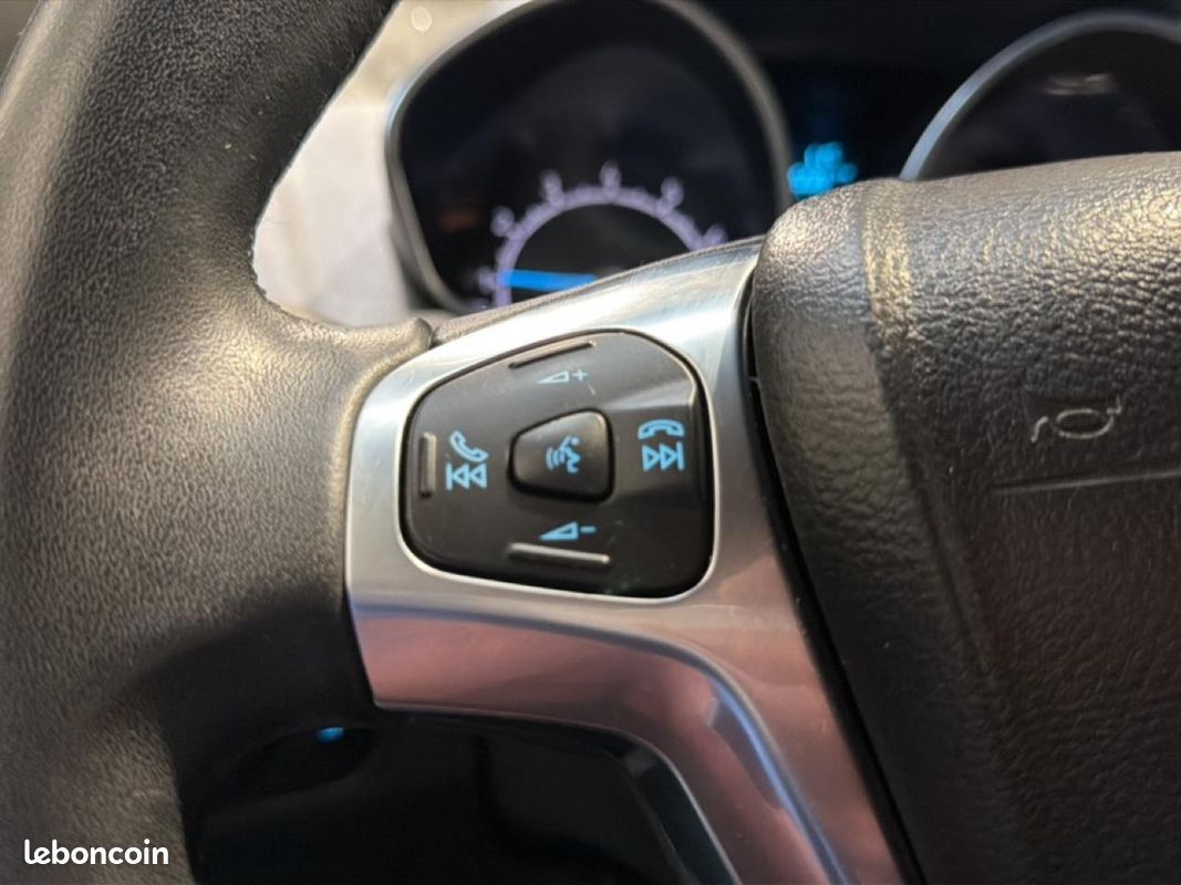 FORD ECOSPORT 1.0 ecoboost 140 st-line (image 25)