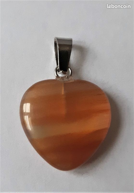 Pendentif coeur pierre Cornaline sur bélière acier (image 1)