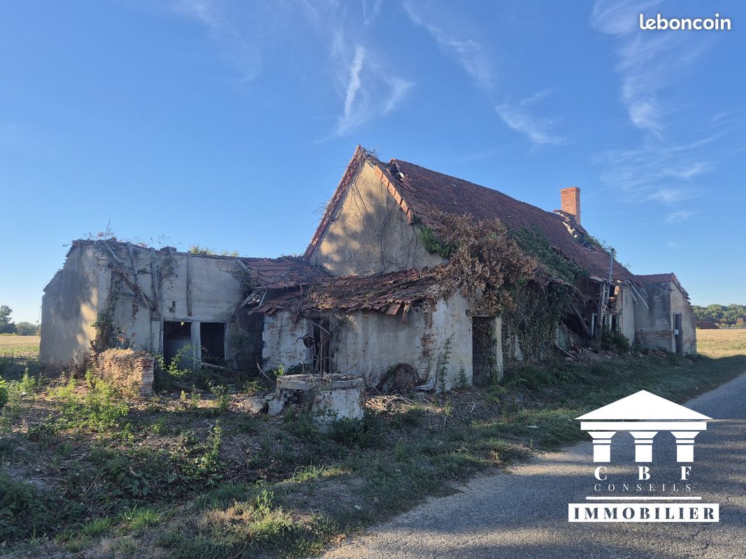 Maison 3 pièces 150 m² · à L'Abergement-Sainte-Colombe · 150 m² · 22 000 €
