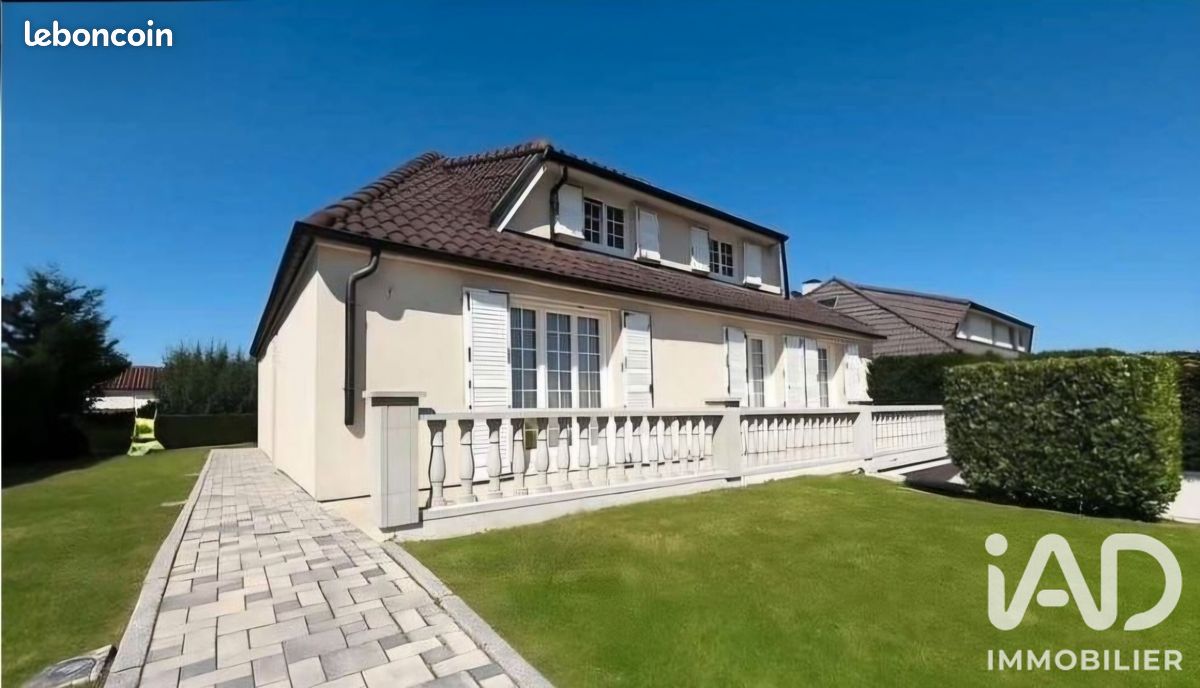 Maison 7 pièces 170 m² · à Heillecourt · 170 m² · 429 000 €