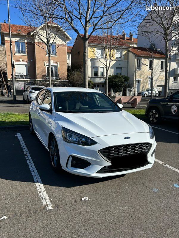 Ford focus st-line (image 1)