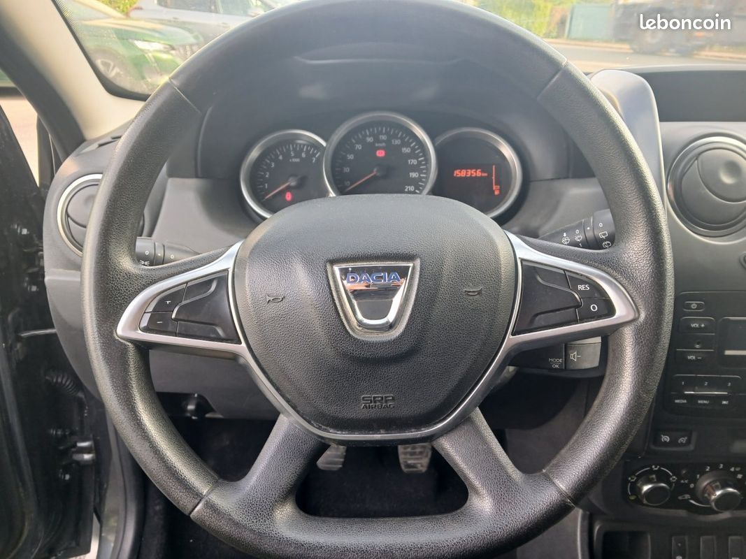 Dacia Duster Silver Line 2017 dCi 110 4x2 (image 11)