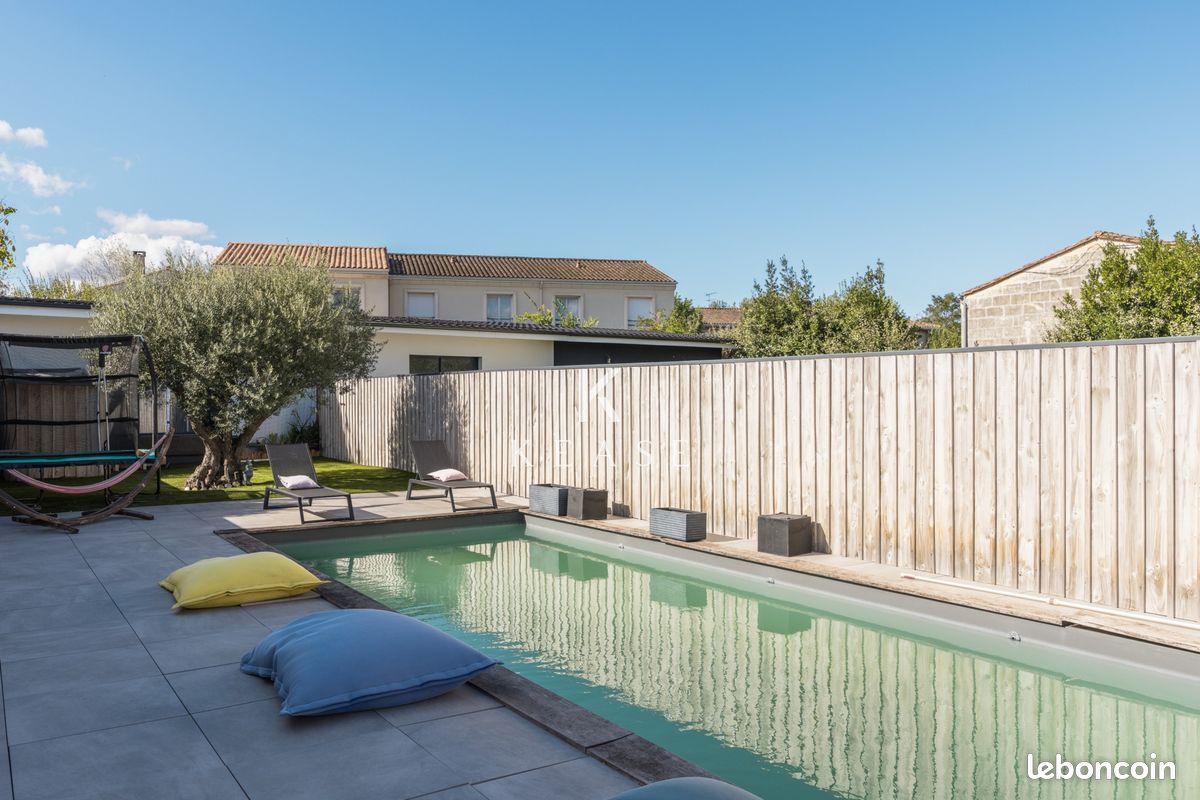 Maison 6 pièces 211 m² · à Bruges · 211 m² · 790 000 €