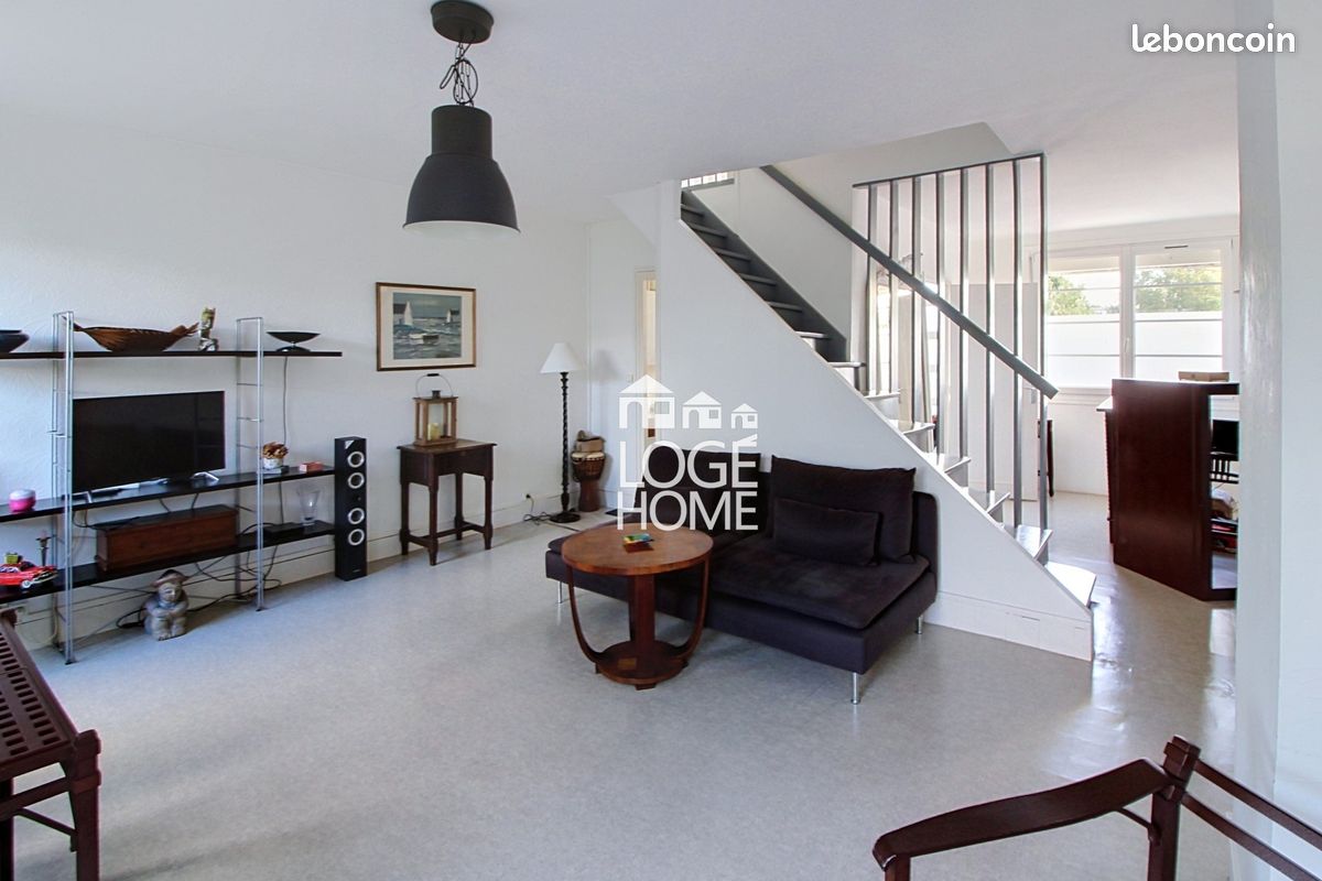 Maison 5 pièces 70 m² · à Mons-en-Barœul · 70 m² · 243 800 €