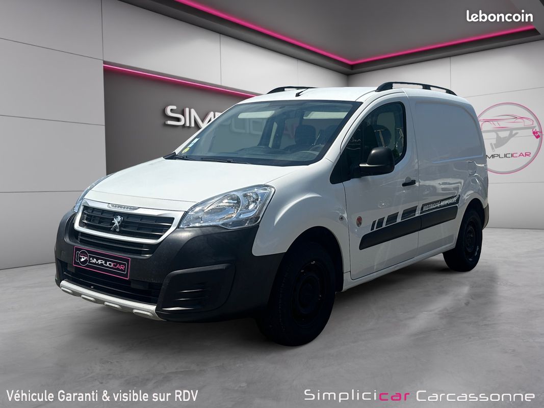 PEUGEOT PARTNER MOTRICITE RENFORCEE 1.6 HDI 90Ch Garantie 12 mois / DISTRI OK / REGUL / CLIM / ATTELAGE / (image 3)