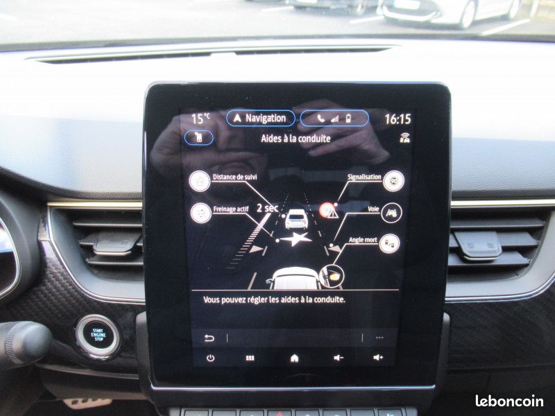 Renault ARKANA 1.6 E-TECH HYBRIDE 145CH ENGINEERED -22 (image 12)