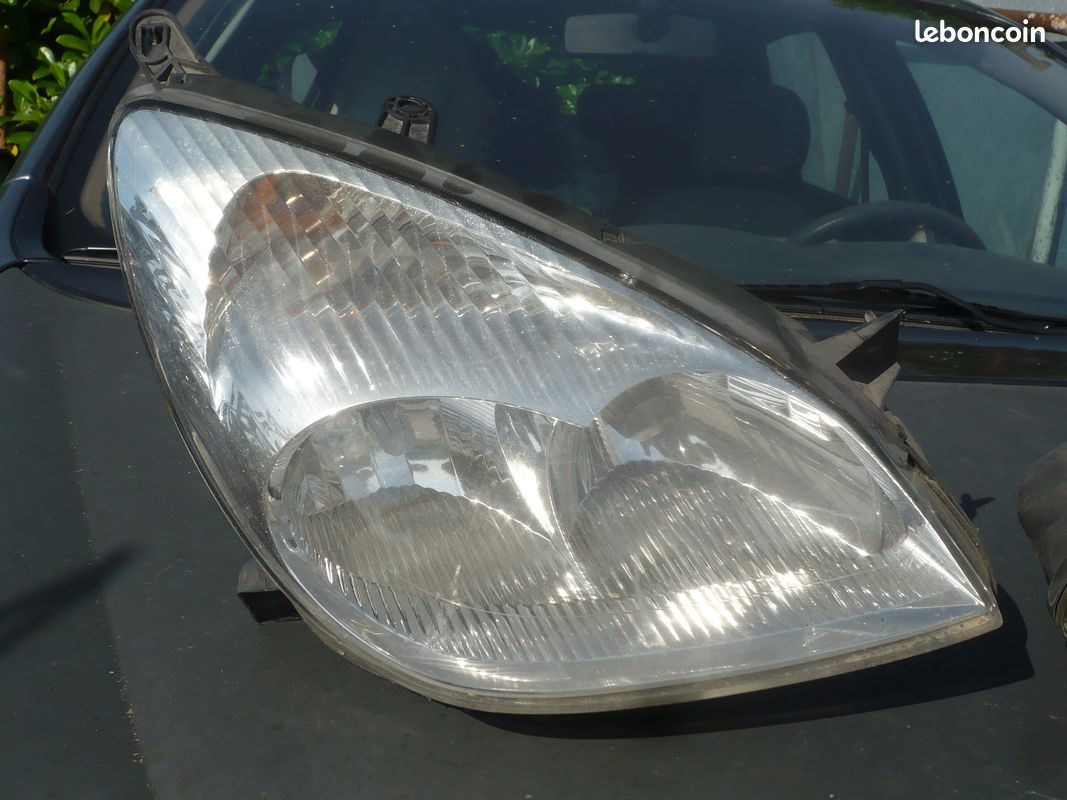 Phare Citroen C5 (image 2)