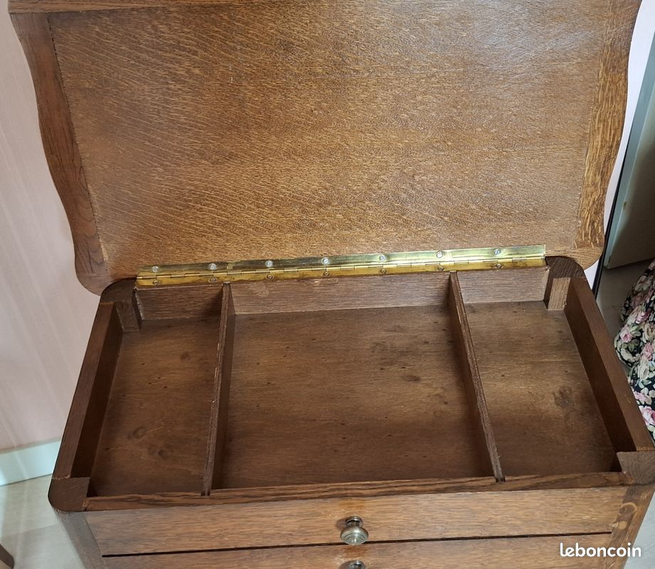 Petit meuble d’appoint à tiroirs (image 3)