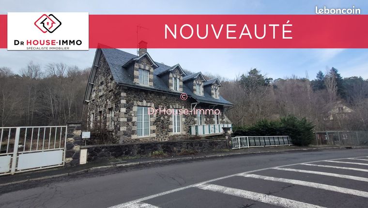 Maison 15 pièces 245 m²
