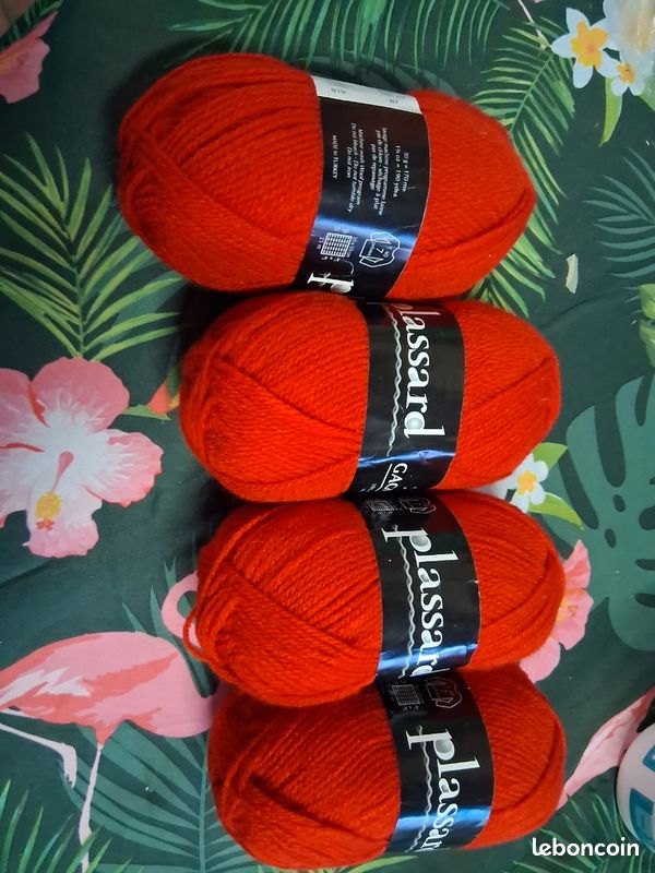 Lot de pelotes de laine (image 1)