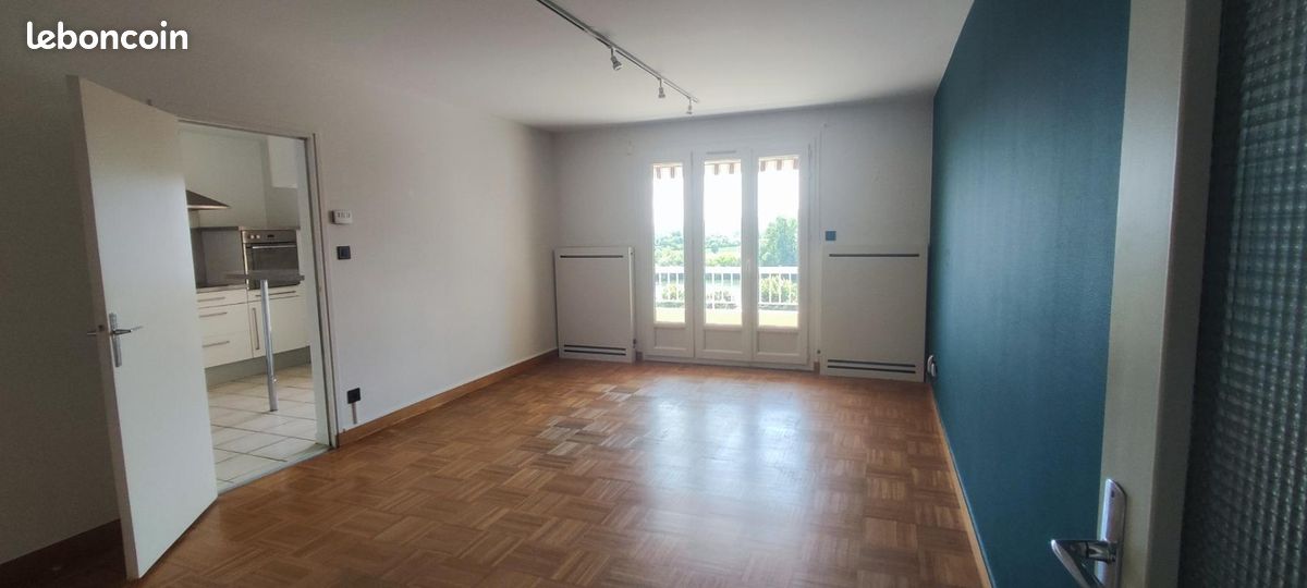 Appartement 4 pièces 93 m² · à Trévoux · 93 m² · 1 150 €