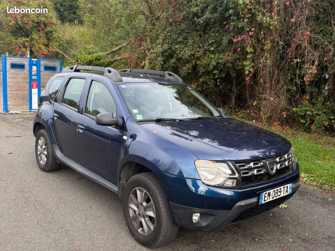 DACIA DUSTER 1.2 TCe 125 CH LAURÉATE PLUS 4X4 (image 3)