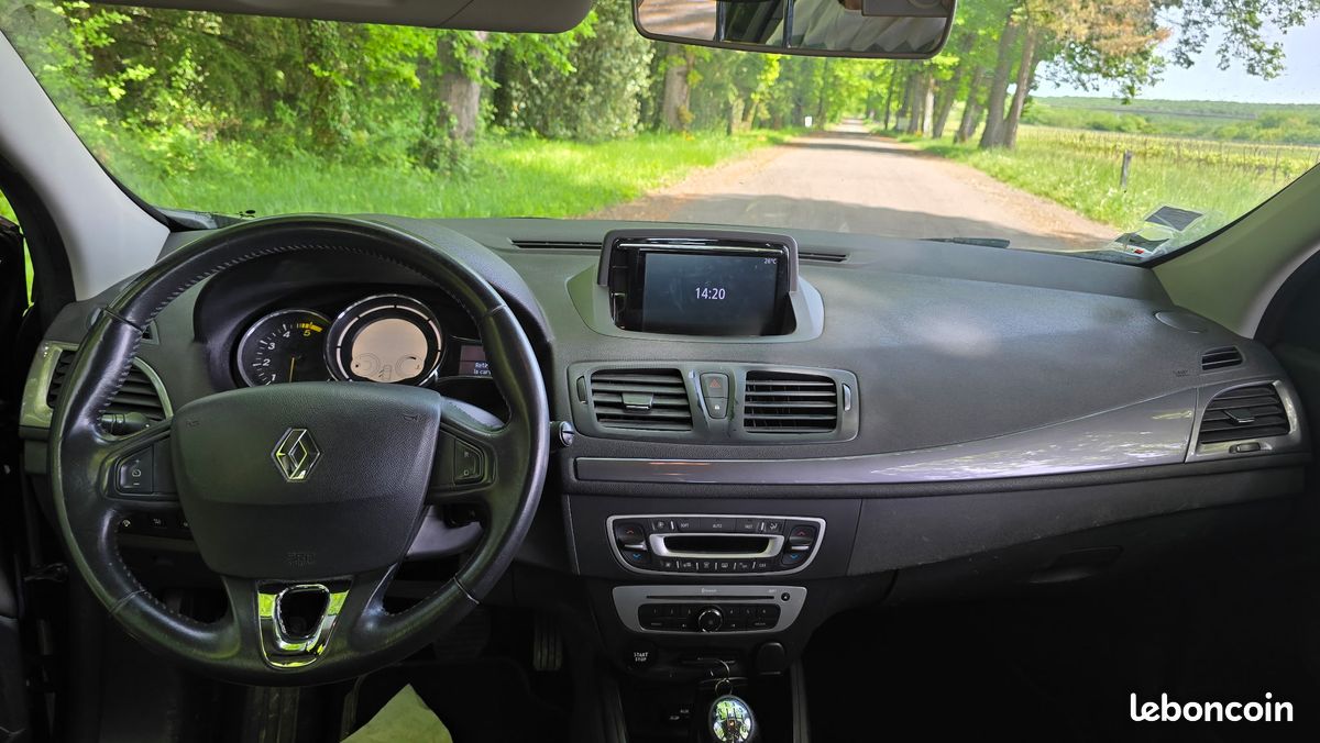 Renault megane break (image 3)