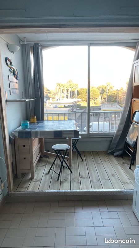 Appartement 1 pièce 17 m² · à Agde · 17 m² · 330 €/mois