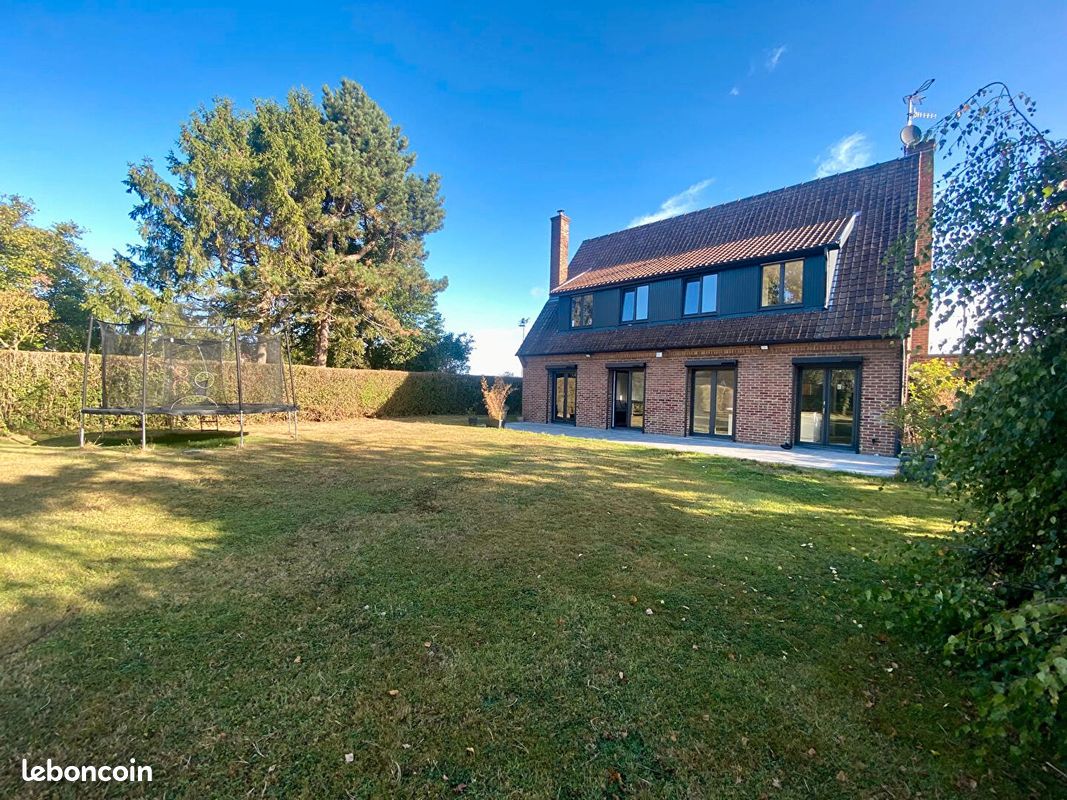 Maison 6 pièces 164 m² · à Roncq · 164,1 m² · 1 962 €/mois