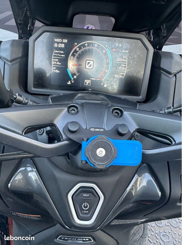 Yamaha Tmax techmax noir (image 3)