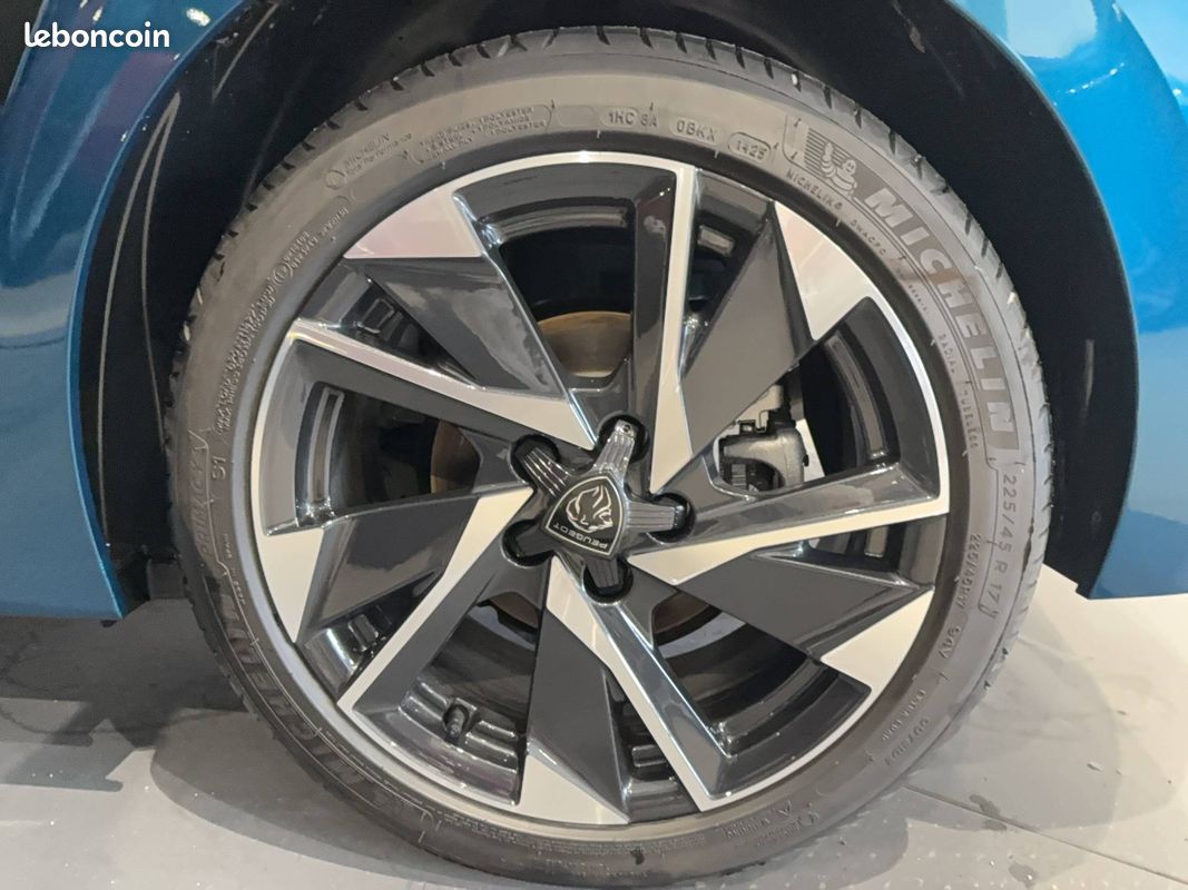 PEUGEOT 308 Hybrid 136 e-DCS6 Allure (image 11)