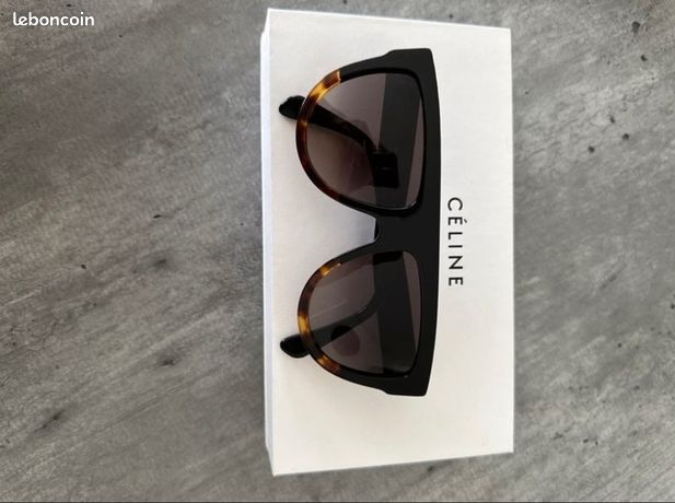 Les lunettes de soleil Celine Triomphe au top des ventes 2023