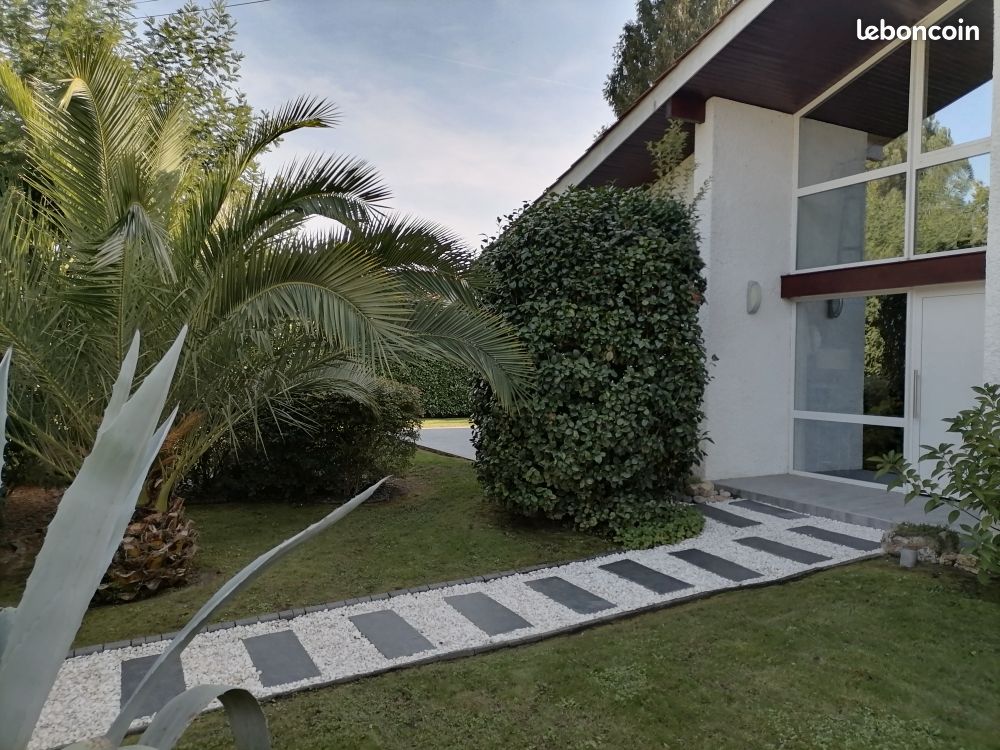 Maison 6 pièces 160 m² · à Mérignac · 160 m² · 950 000 €