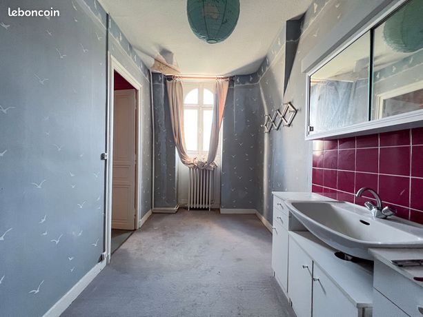Propriété 8 pièces 220 m² — 14