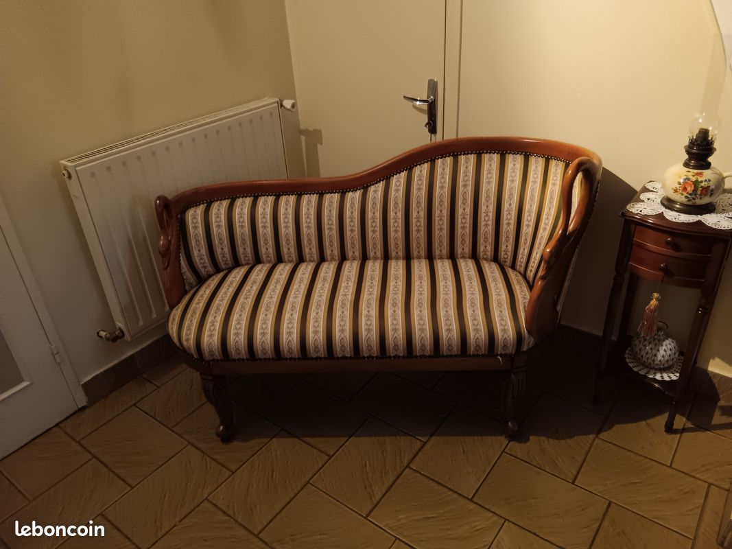 Banquette type meridienne - Ameublement