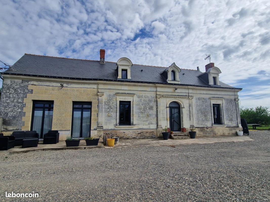 Maison 7 pièces 219 m² · à Loire-Authion · 219 m² · 438 540 €
