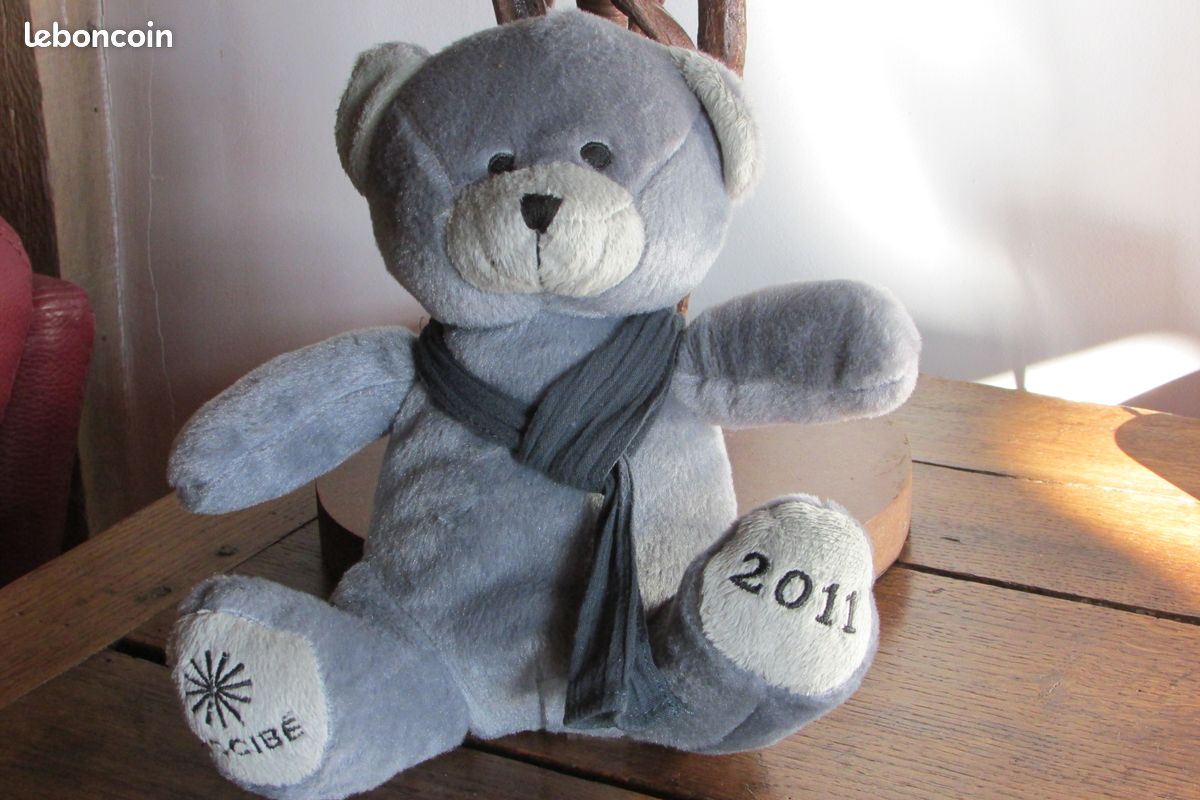 Ours "NOCIBE" 2011 (image 1)
