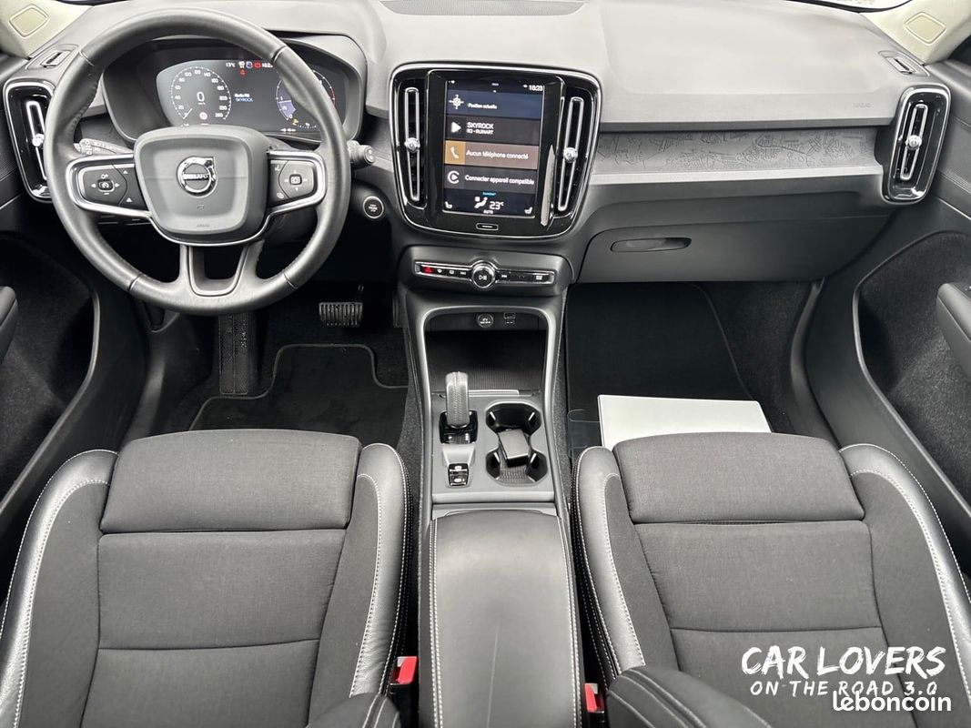 VOLVO XC40 D3 AdBlue 150 ch Geartronic 8 Business (image 21)