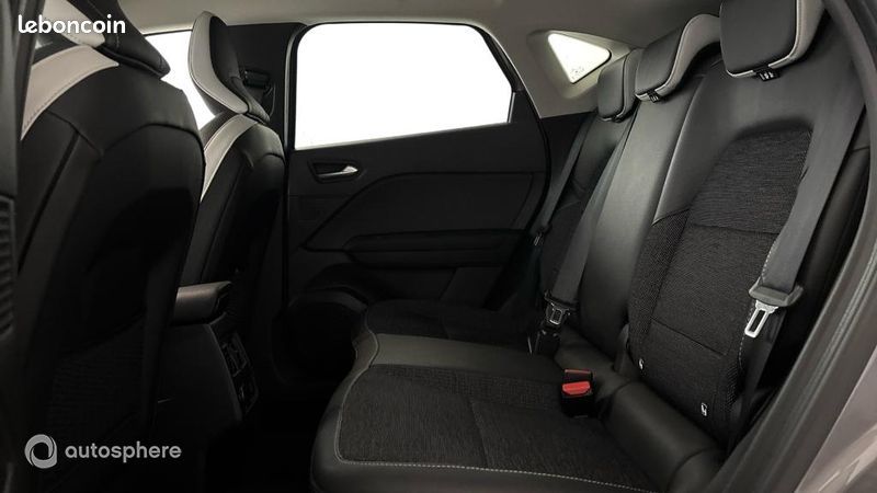 Renault Captur 1.3 TCe mild hybrid 160ch Techno EDC (image 13)
