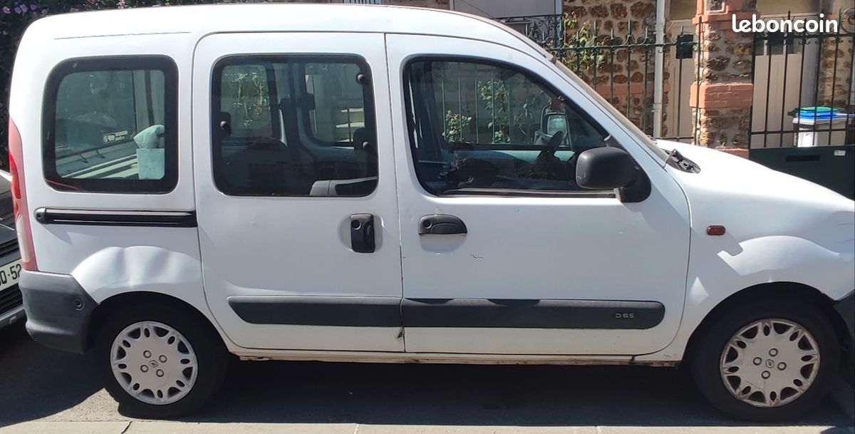 Voiture Renault Kangoo 2002 5 places 1.9 d65 automobile (image 2)