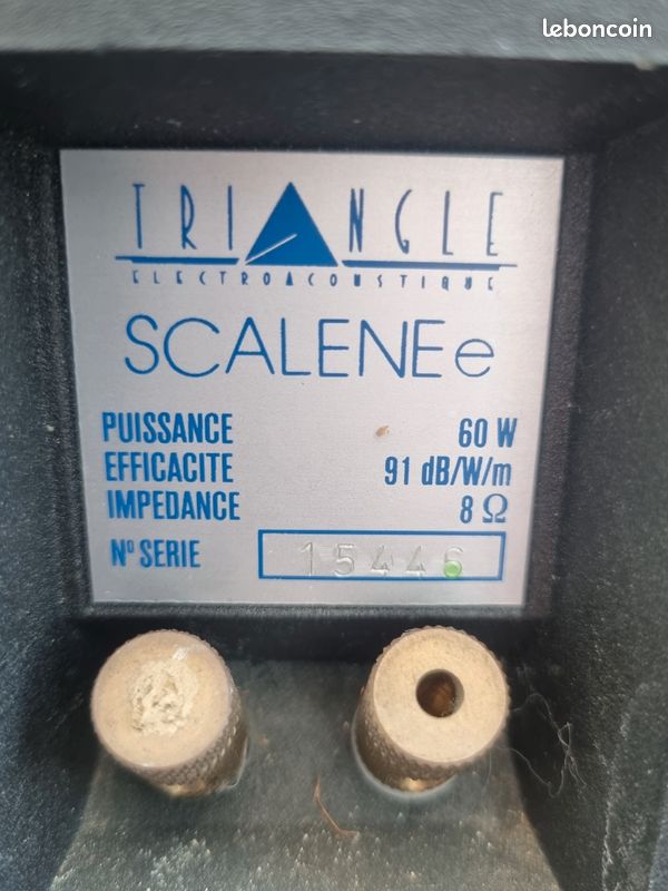 Enceinte colonne triangle scalene (image 5)