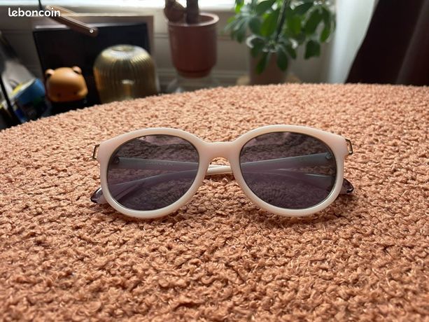Lunettes de soleil Carven Monture plastique Couleur rose