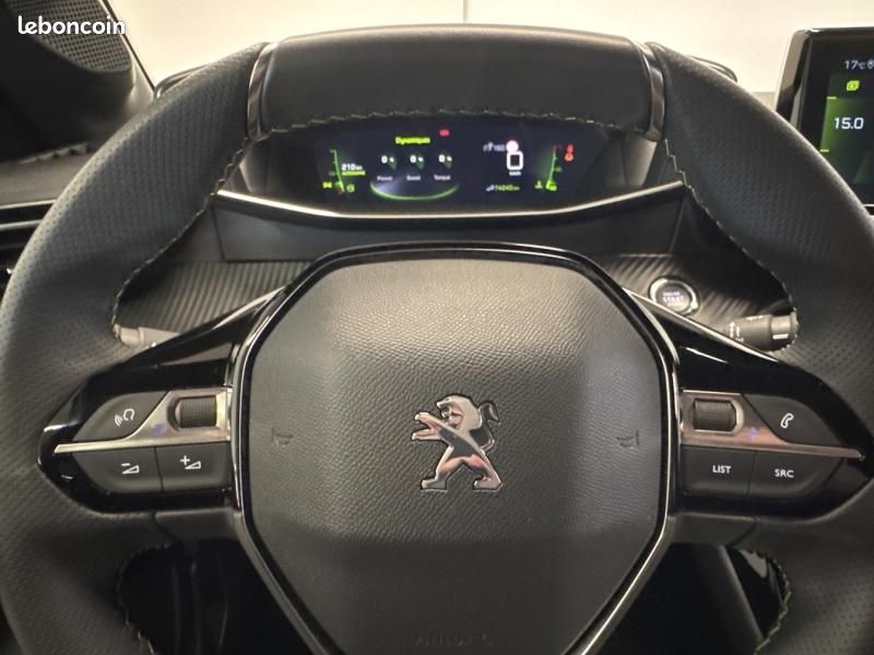 Peugeot 208 1.2 PureTech 100ch S&S GT Line (image 16)