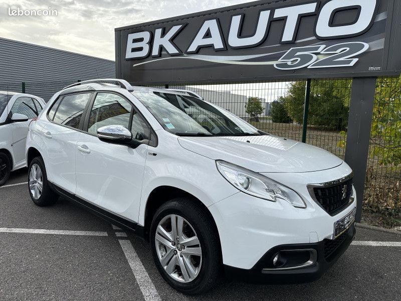 Peugeot 2008 1.2 PURETECH 110CH ACTIVE (image 1)