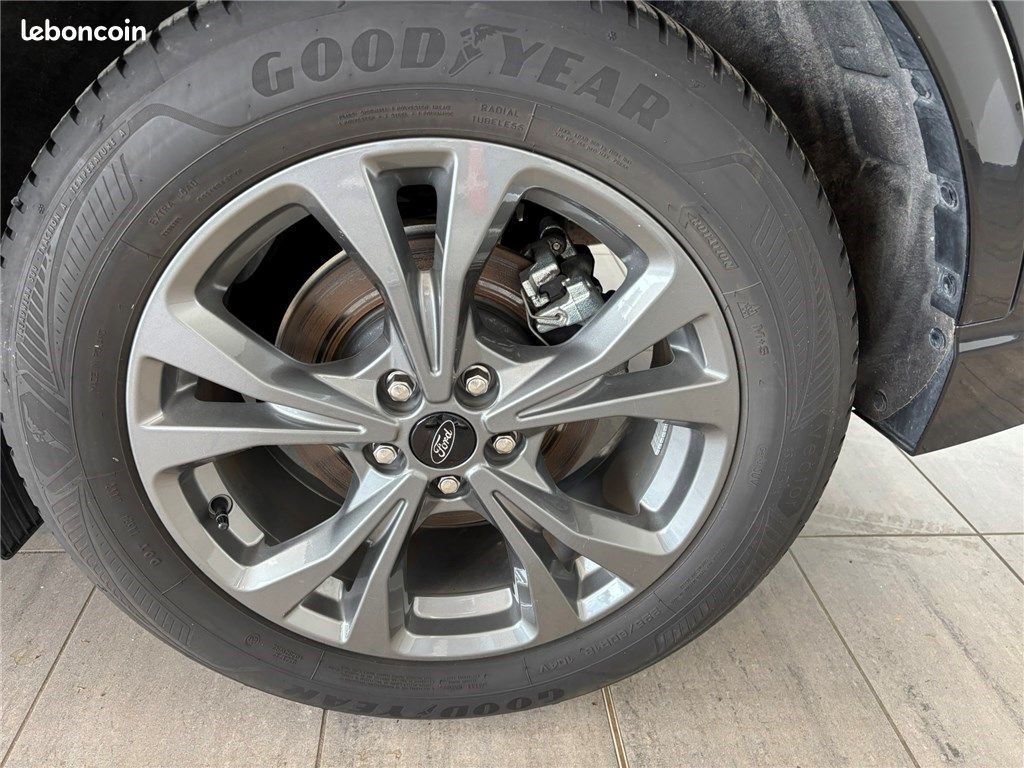 Ford Kuga III 2.5 DURATEC 190 CH FLEXIFUEL FHEV E85 POWERSHIFT ST-Line (image 10)