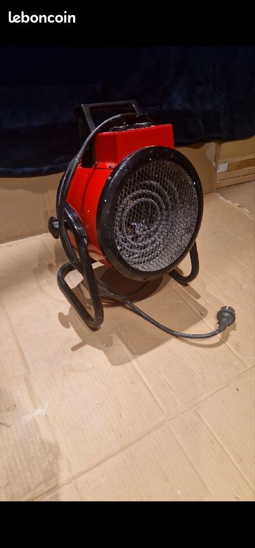 Radiateur soufflant 3300V Endommagé (image 1)