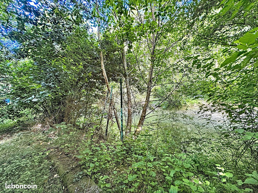 Terrain 5850 m² COSSESSEVILLE · 35 000 €