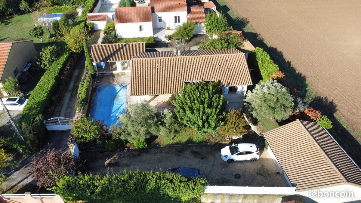 Maison 4 pièces 100 m² · à Malissard · 100 m² · 379 000 €