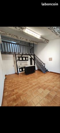 Studio avec mezzanine sur meynes