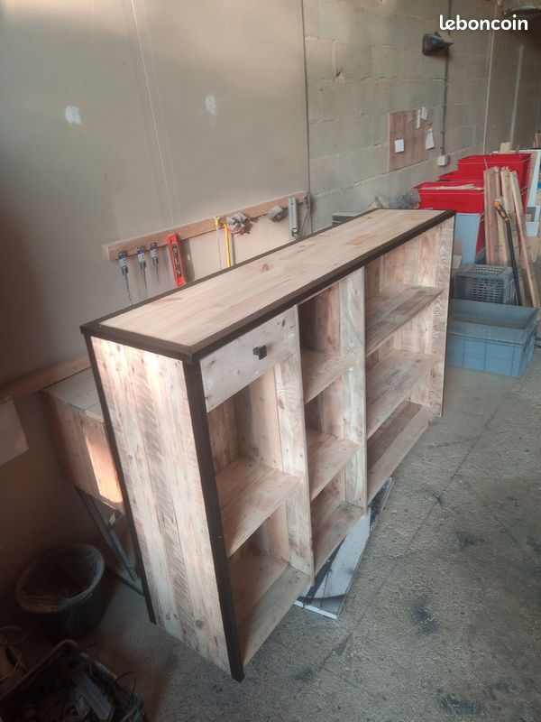 Bar (image 2)