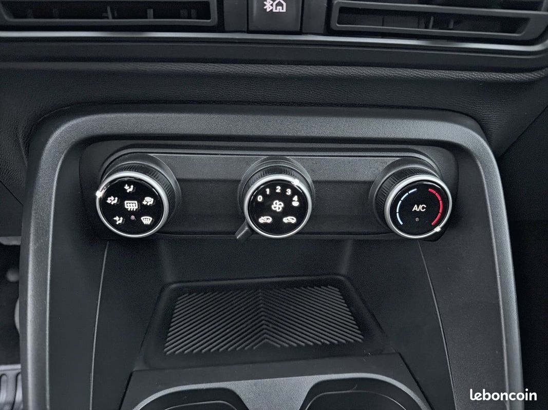 CITROEN C3 Turbo 100 ch Manuelle You (image 20)