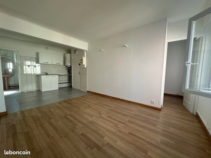 Appartement 2 pièces 38 m² · à Calais · 38 m² · 540 €