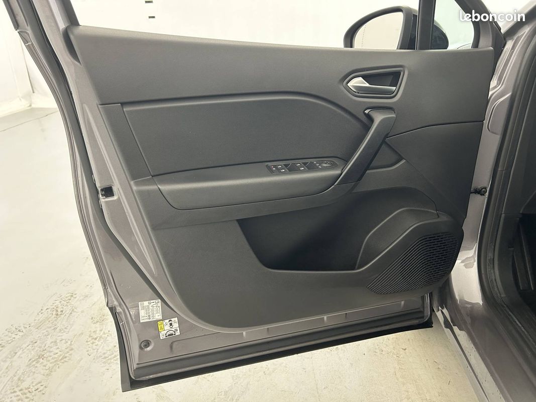 RENAULT Captur TCe 90 Evolution (image 11)