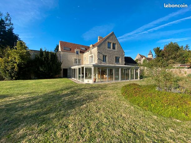 Propriété 7 pièces 251 m²