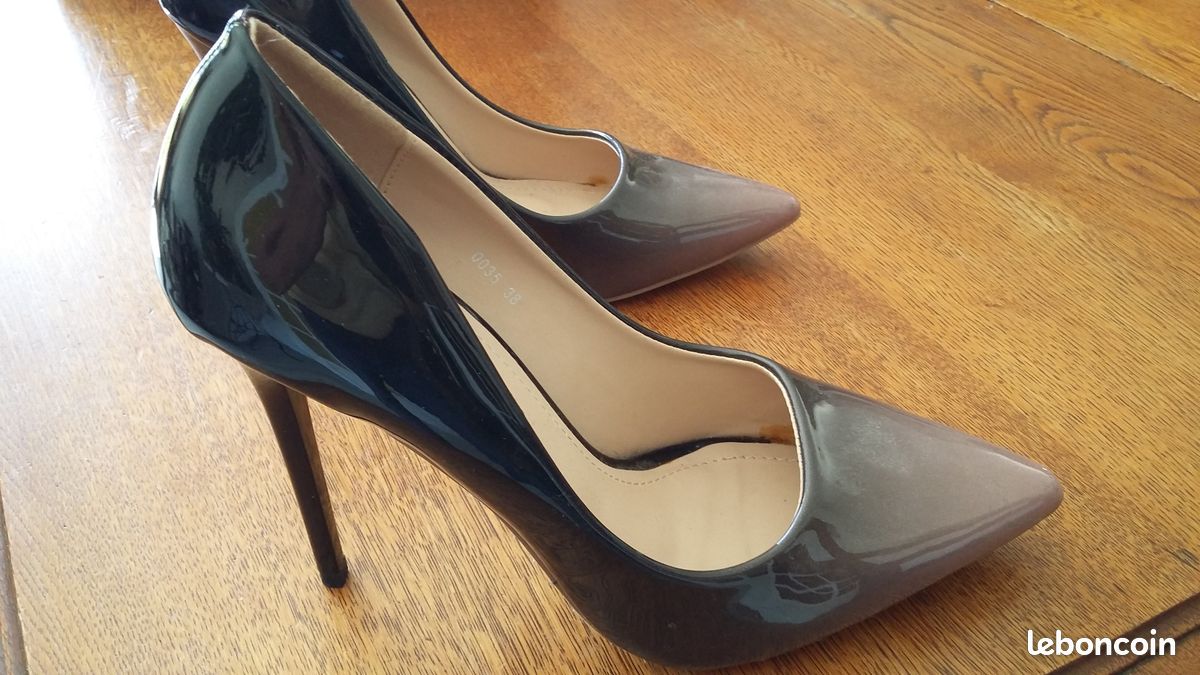 Chaussures neuves 38 (image 2)