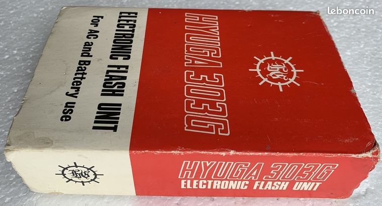 Flash vintage Hyuga 303G pour collection - Collection