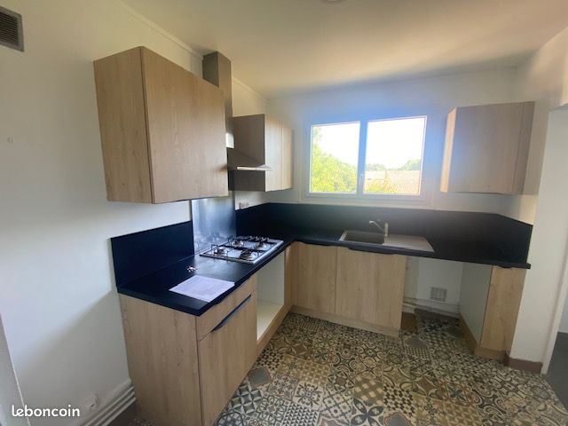 Appartement 5 pièces 68 m² · à Tonnay-Charente · 68 m² · 800 €/mois